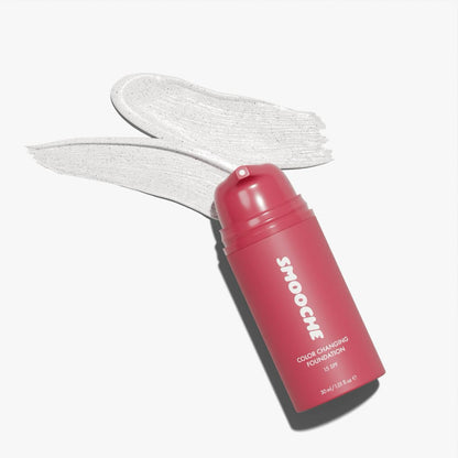 Reverse-aging Adaptive Foundation — lifestyle photo | Smooche